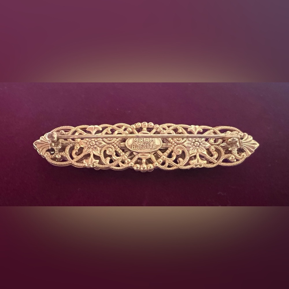 Miriam Haskell Brooch - image 2